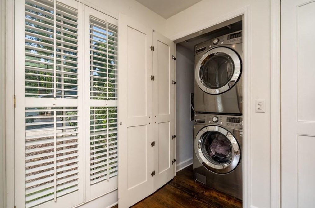 1122 Moorestown Cir, Decatur GA  30033-2725 exterior