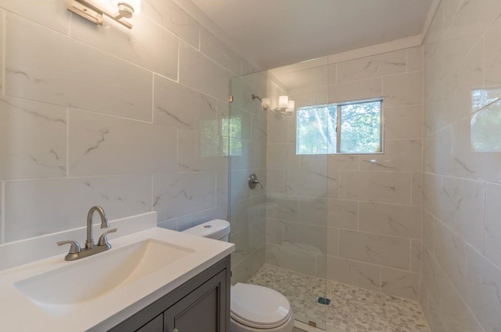 6655 Old Still Path, Gainesville GA  30506-6550 exterior