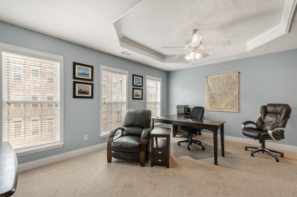 1936 Ridgemont Ln, Decatur GA  30033-4076 exterior