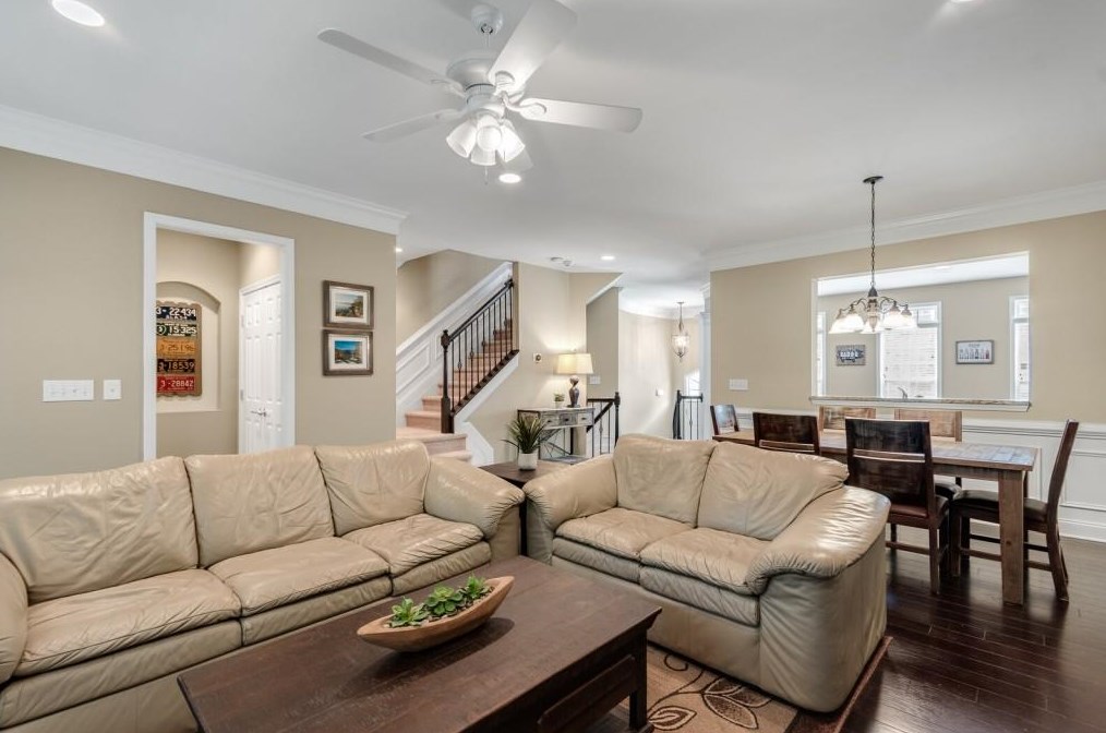 1936 Ridgemont Ln, Decatur GA  30033-4076 exterior