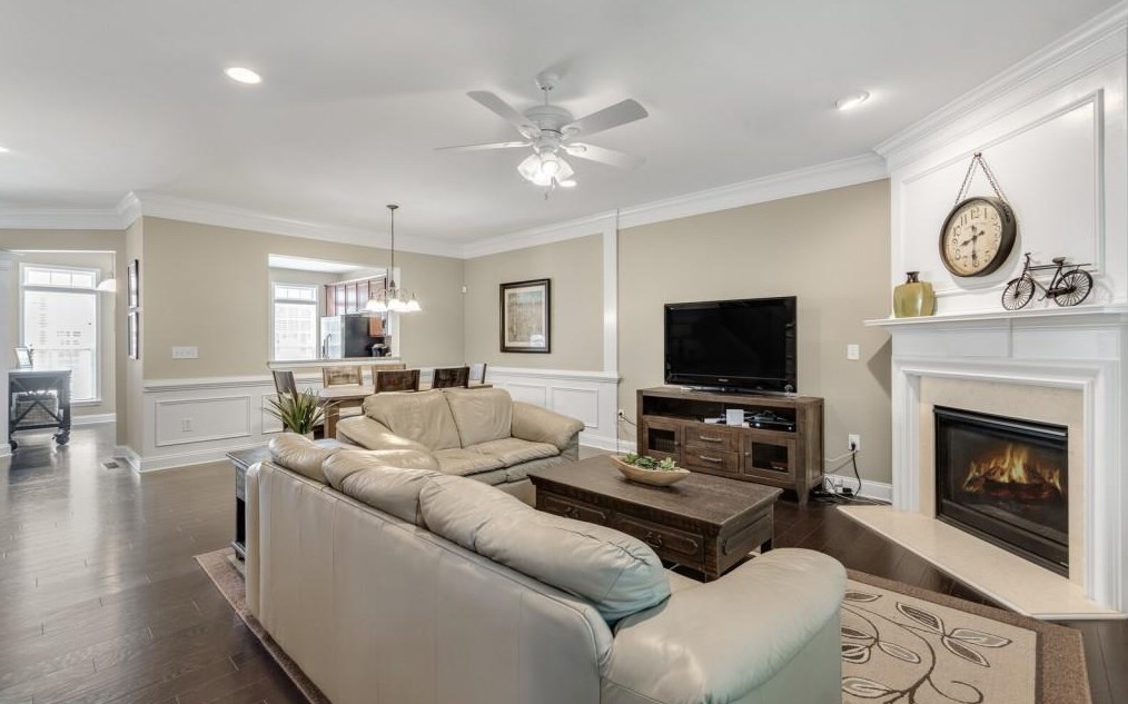 1936 Ridgemont Ln, Decatur GA  30033-4076 exterior