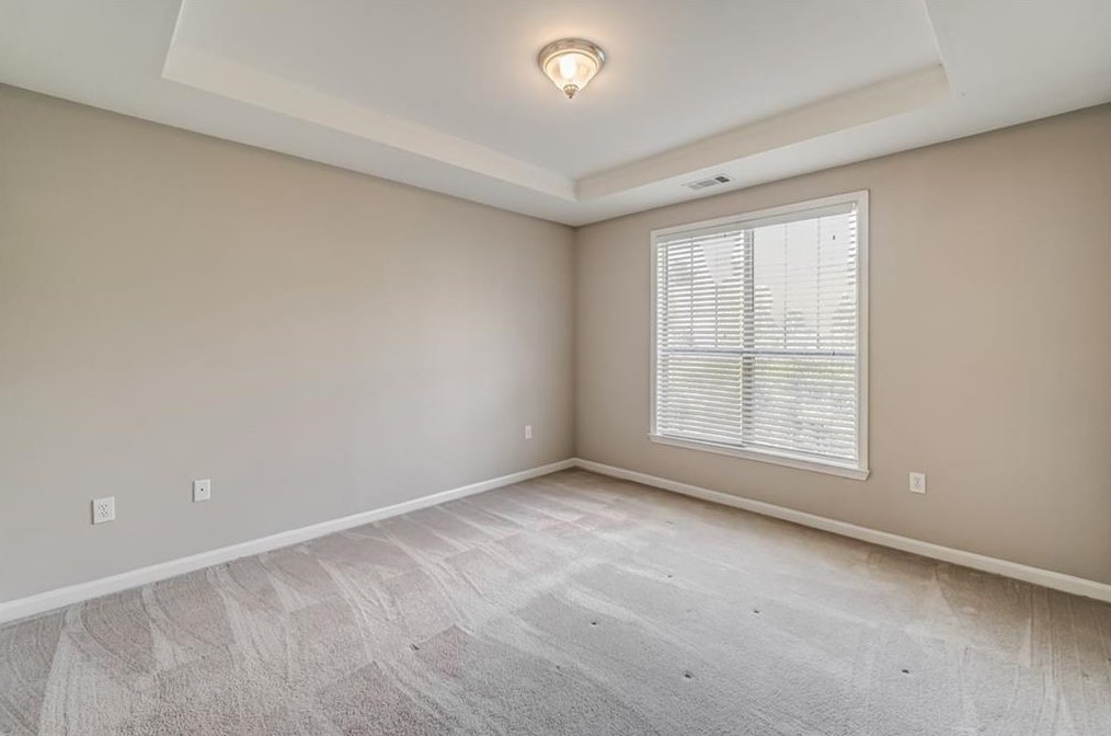 534 Sandringham Dr, Alpharetta GA 30004-4972 exterior