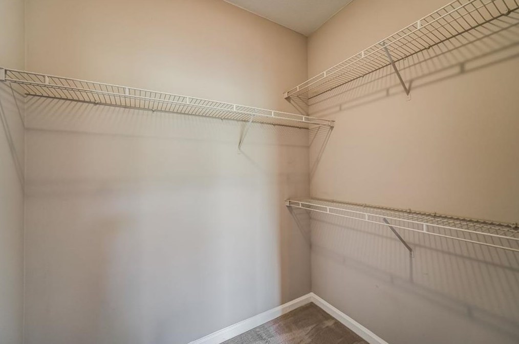 534 Sandringham Dr, Alpharetta GA 30004-4972 exterior