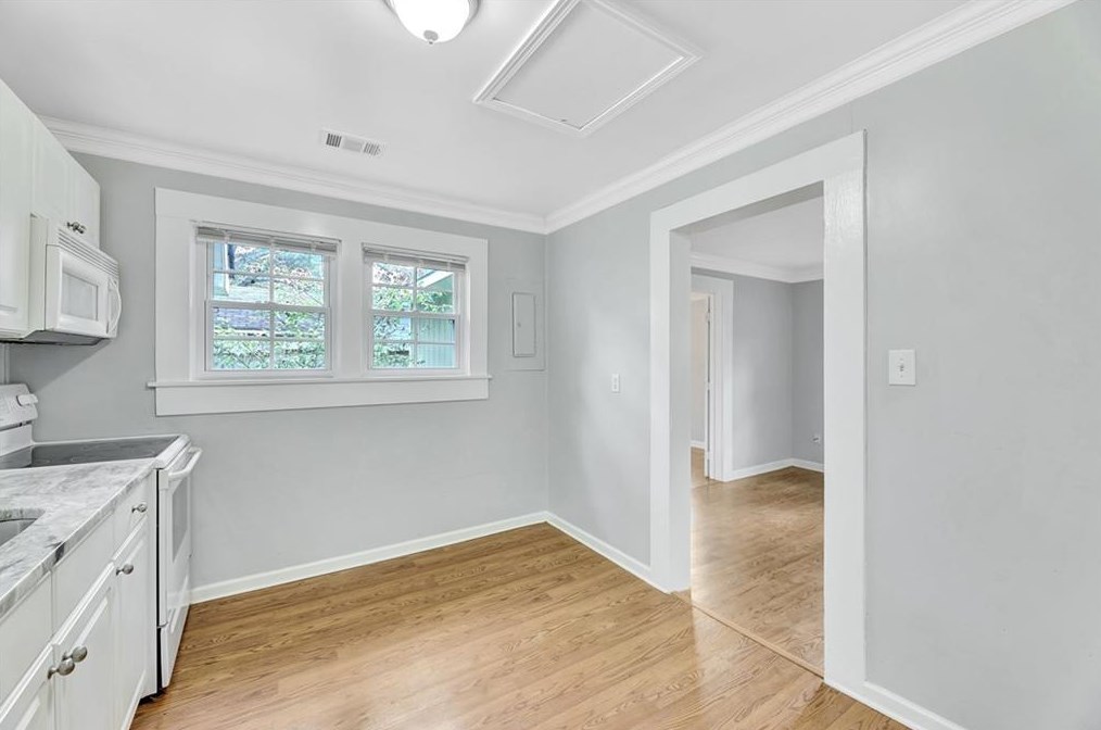 4230 Weaver St, Smyrna GA  30080-6422 exterior