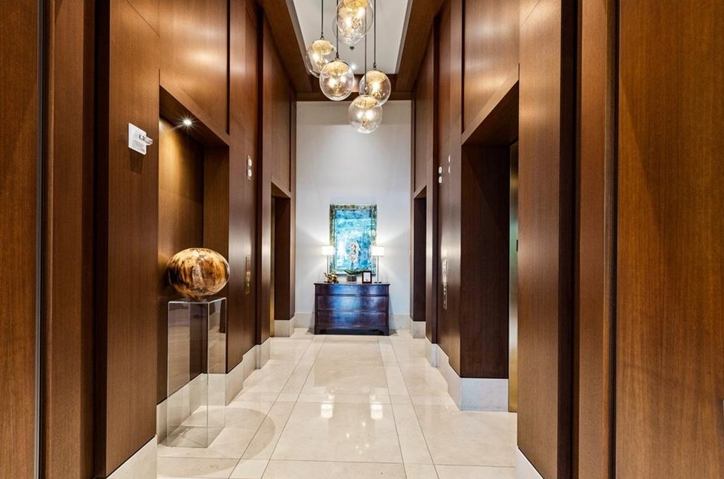 3630 Peachtree Rd, Atlanta GA  30341-2335 exterior
