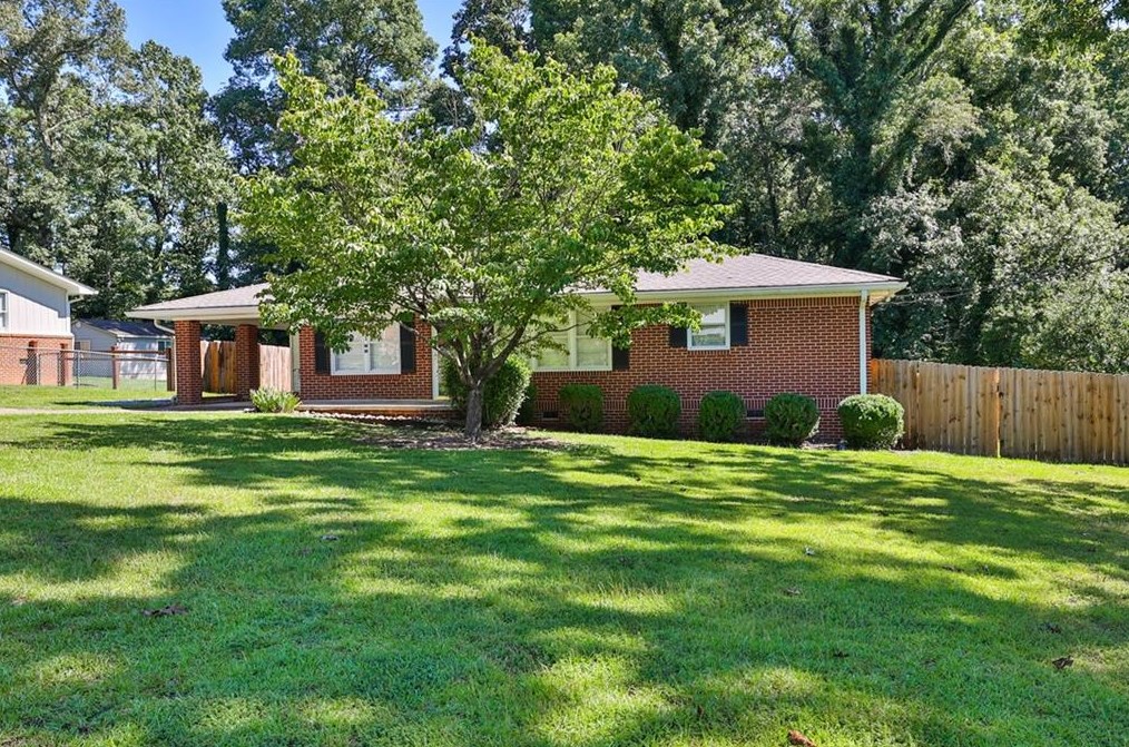 1053 Mealor Rd, Lawrenceville GA  30043-4635 exterior