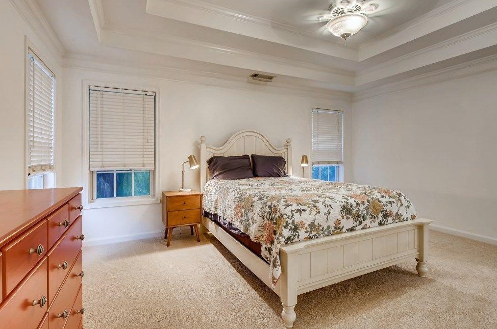 3000 Rosebrook Dr, Decatur GA  30033-3810 exterior