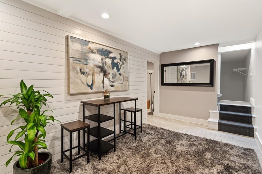 2069 Wilandrew Dr, Decatur GA  30033-0019 exterior