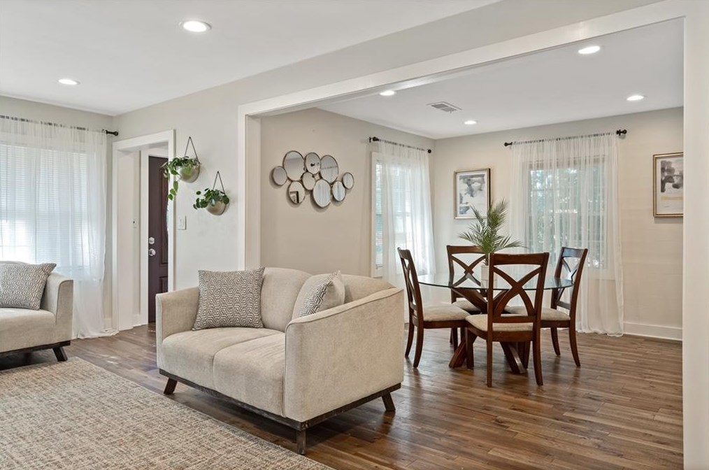 2069 Wilandrew Dr, Decatur GA  30033-0019 exterior