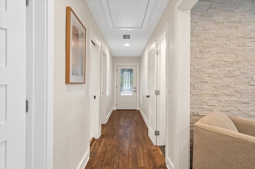 2069 Wilandrew Dr, Decatur GA  30033-0019 exterior