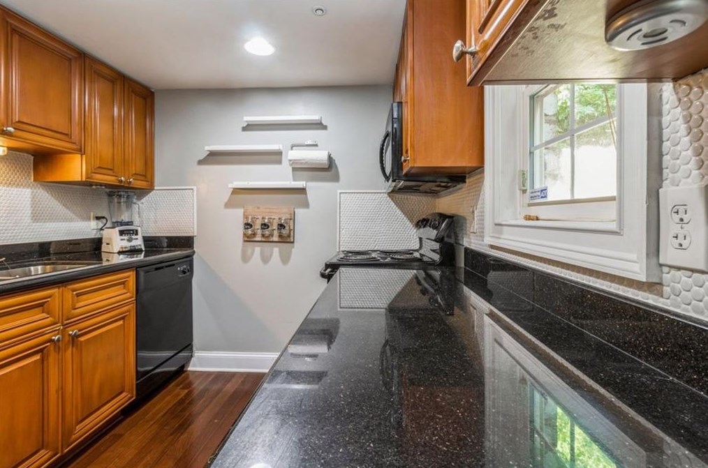 193 Rondak Cir, Smyrna GA  30080-4548 exterior