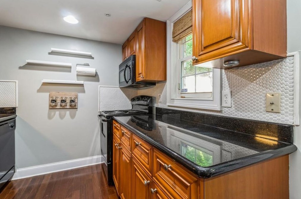 193 Rondak Cir, Smyrna GA  30080-4548 exterior