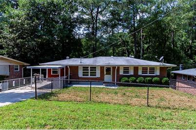 2392 Rhineland Court NE - Photo 1