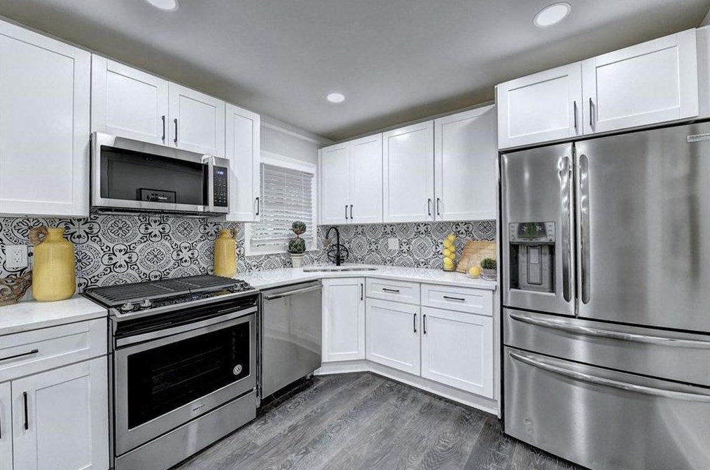 2808 Long Way, Decatur GA  30032-4226 exterior