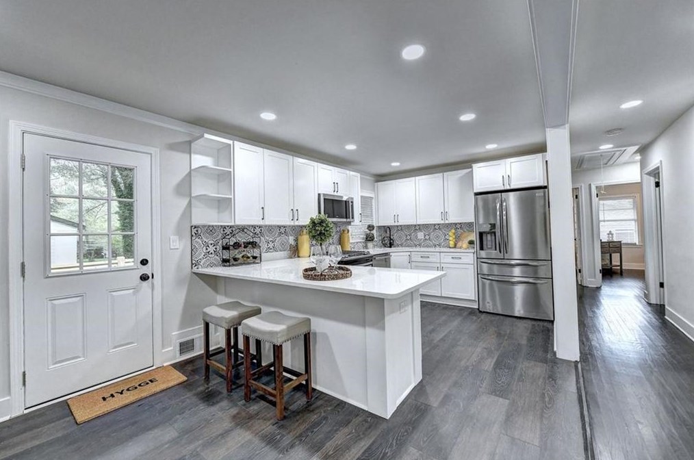 2808 Long Way, Decatur GA  30032-4226 exterior