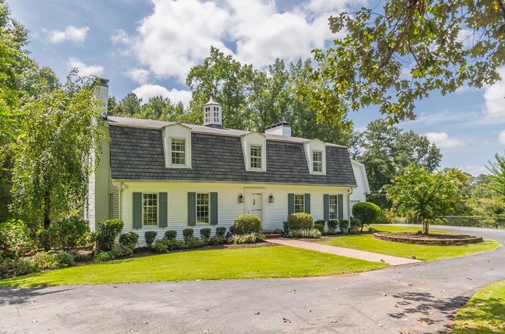 4610 Orkney Ln, Atlanta GA  30331-7440 exterior