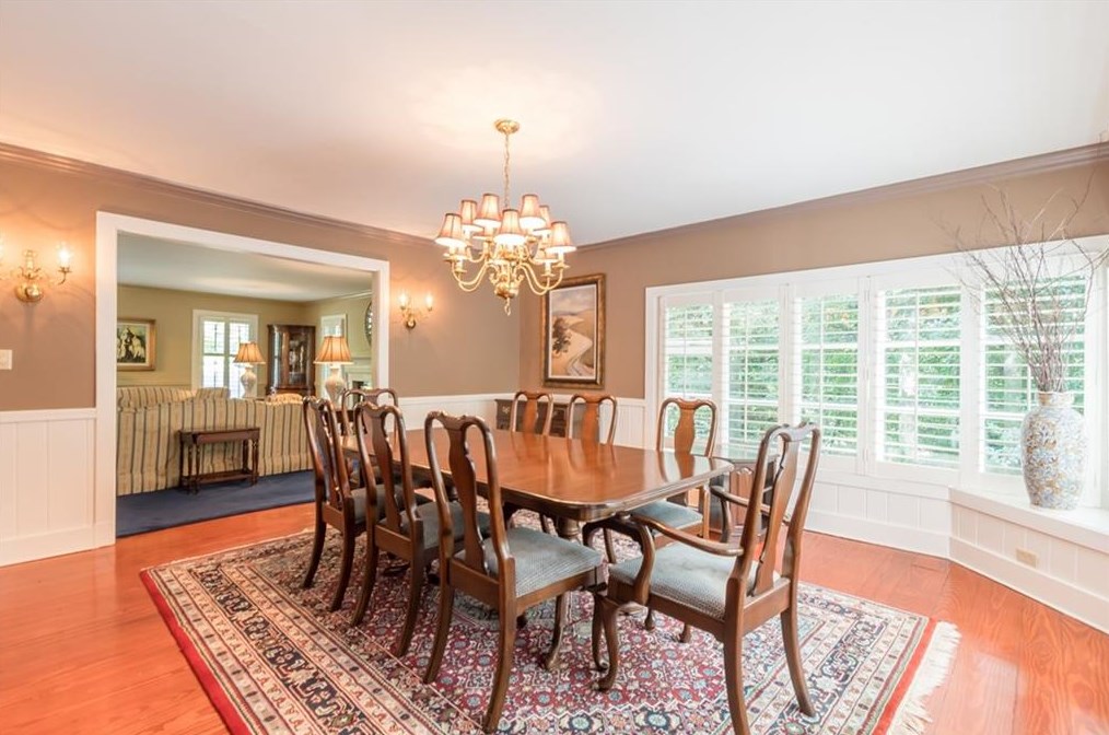 4610 Orkney Ln, Atlanta GA  30331-7440 exterior