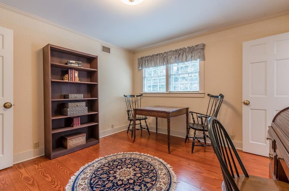4610 Orkney Ln, Atlanta GA  30331-7440 exterior