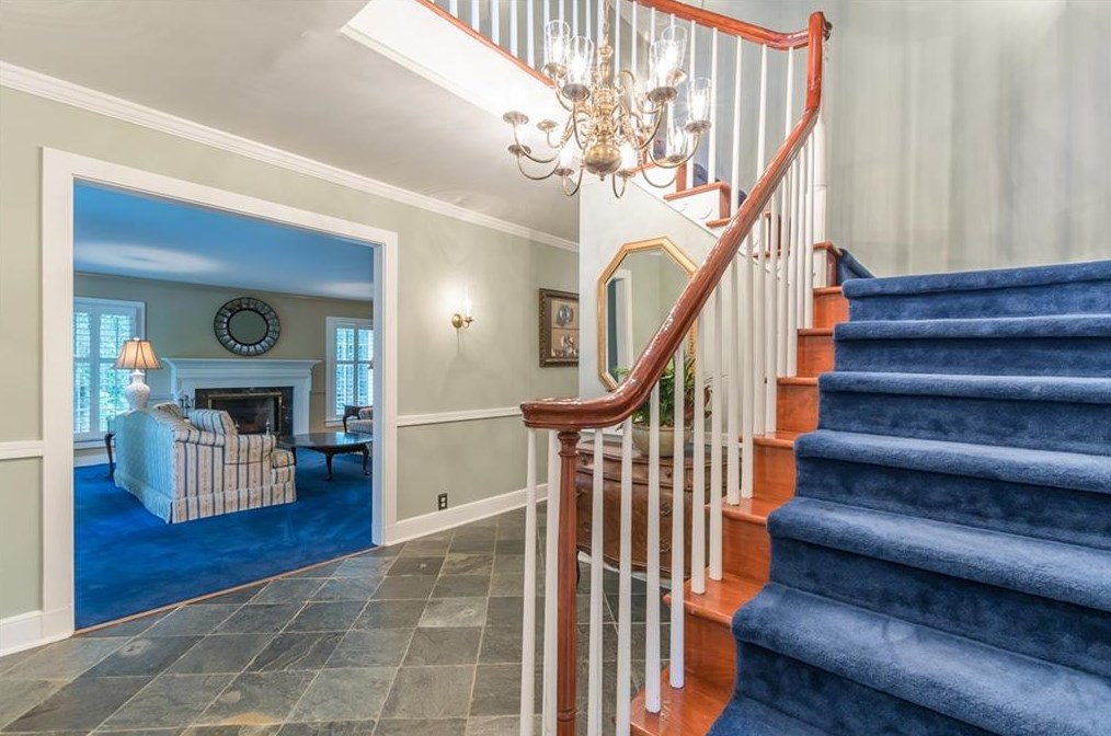 4610 Orkney Ln, Atlanta GA  30331-7440 exterior