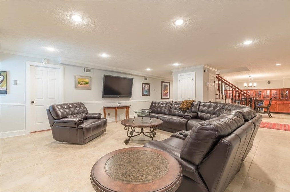 4610 Orkney Ln, Atlanta GA  30331-7440 exterior