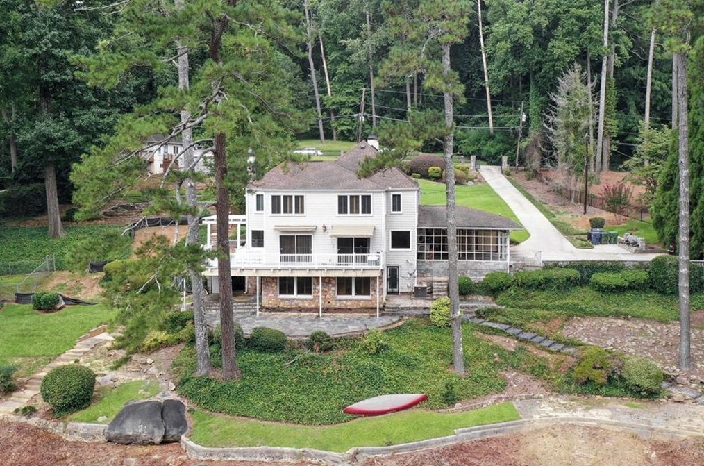 1530 Niskey Lake Trl, Atlanta GA  30331-6318 exterior