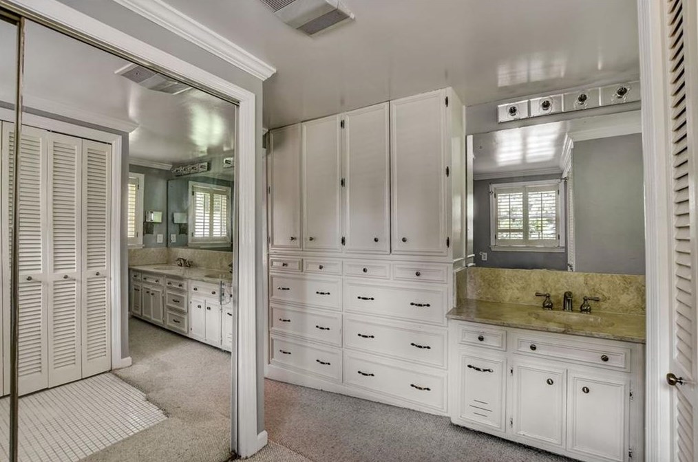 1530 Niskey Lake Trl, Atlanta GA  30331-6318 exterior