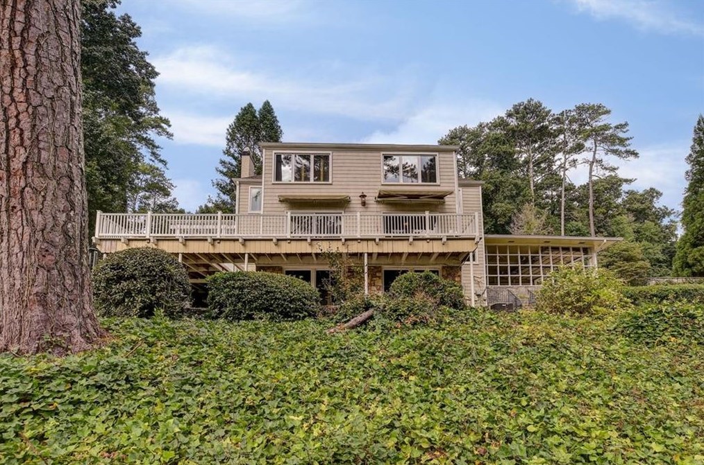 1530 Niskey Lake Trl, Atlanta GA  30331-6318 exterior