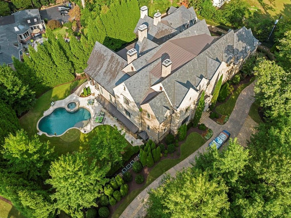 1001 Paces Ferry Rd, Atlanta GA  30327-2649 exterior