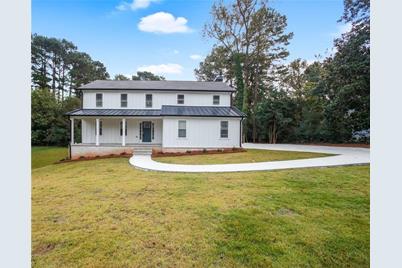 610 Yorkshire Drive - Photo 1