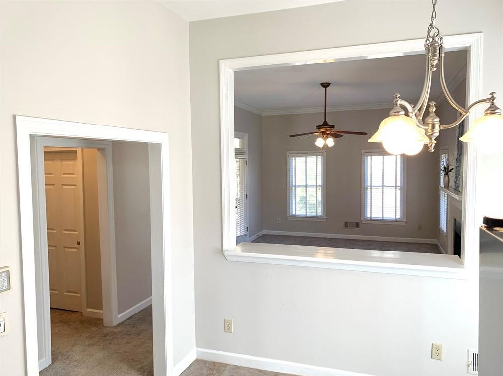 9445 Knollcrest Blvd, Alpharetta GA 30022-5112 exterior