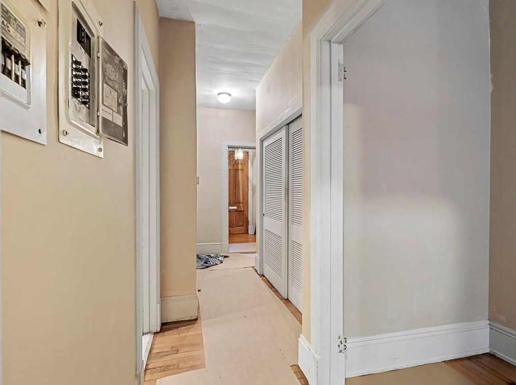 1868 Wycliff Rd, Atlanta GA  30309-1810 exterior