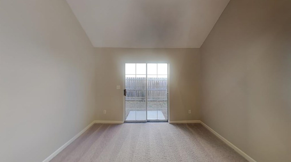 4860 Wilkins Station Dr, Decatur GA  30035-4320 exterior