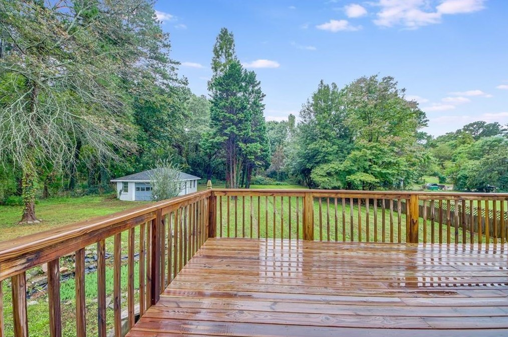 4129 Rainbow Dr, Decatur GA  30034-2224 exterior