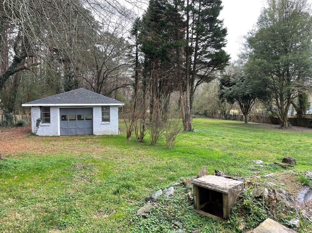 4129 Rainbow Dr, Decatur GA  30034-2224 exterior