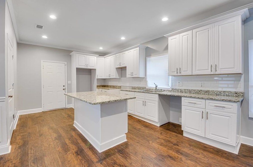 4129 Rainbow Dr, Decatur GA  30034-2224 exterior