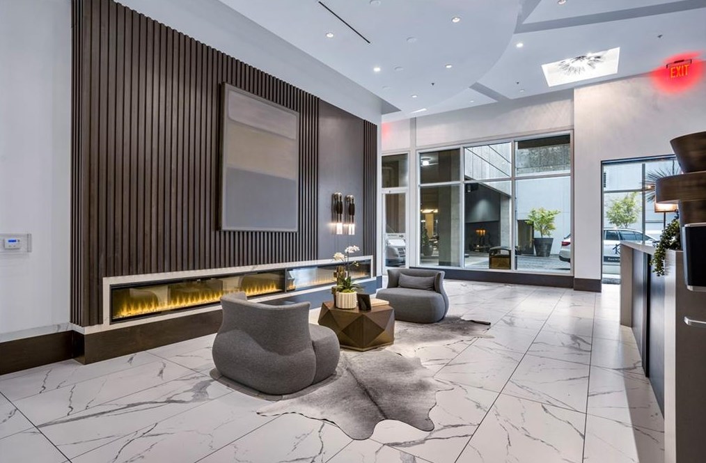 400 Peachtree St, Atlanta GA  30308-3505 exterior