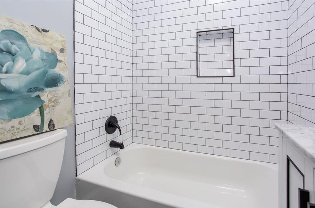 3433 Glen Rd, Decatur GA  30032-2507 exterior