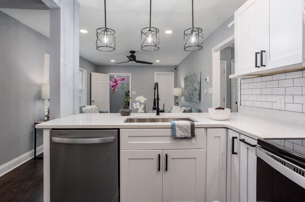 3433 Glen Rd, Decatur GA  30032-2507 exterior