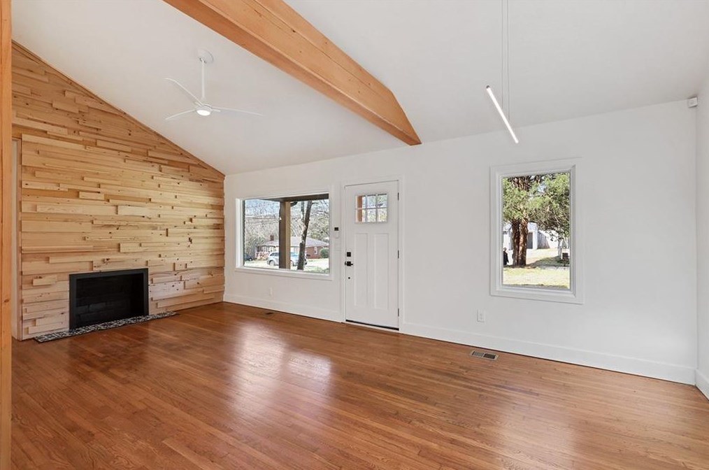 1917 Camellia Dr, Decatur GA  30032-5205 exterior