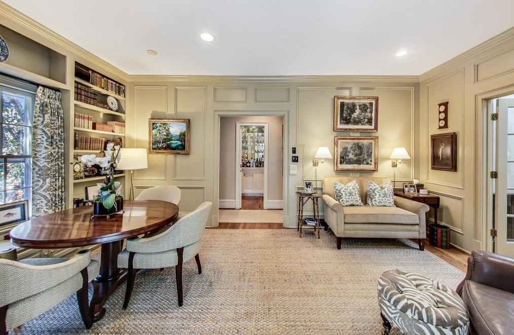 1302 Wesley Pl, Atlanta GA  30327-1712 exterior