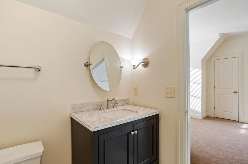 688 Mountain Dr, Atlanta GA 30342-3900 exterior