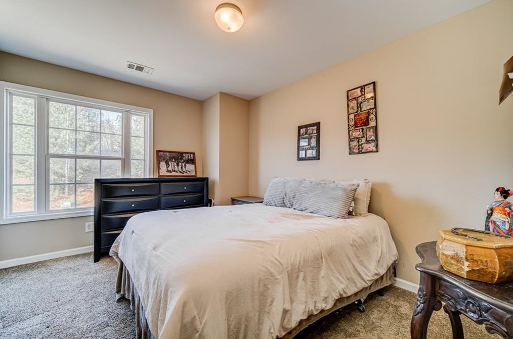 179 Levi St, Calhoun GA 30701-8018 exterior