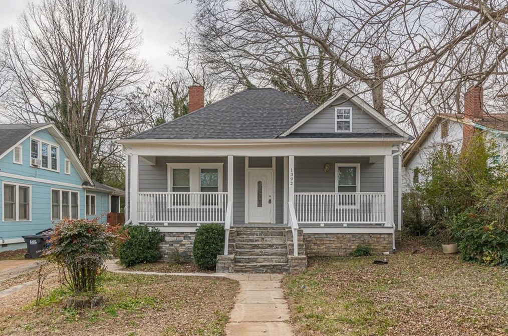 1392 Wadley Ave, Atlanta GA  30344-2669 exterior
