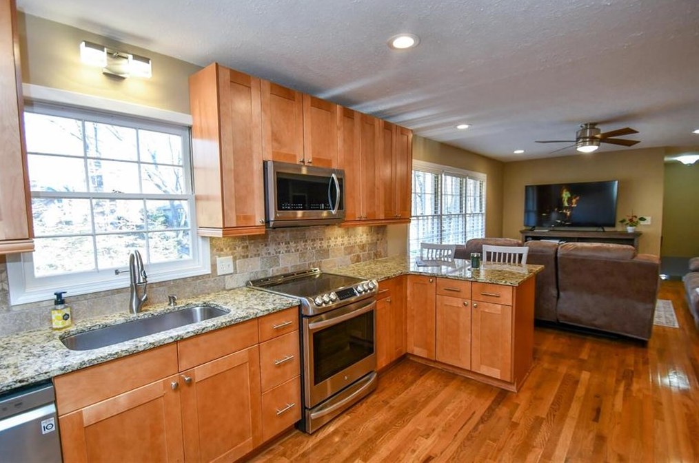 1505 Robinhood Trl, Gainesville GA  30501-2427 exterior