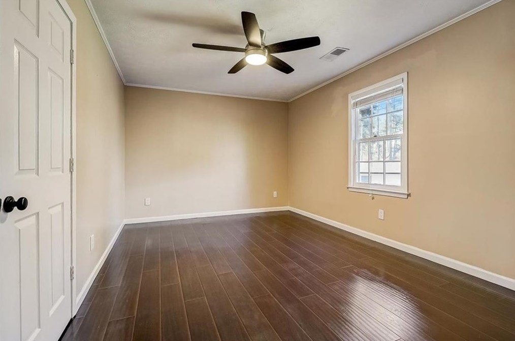 620 Spring Forest Dr, Lawrenceville GA  30043-2460 exterior