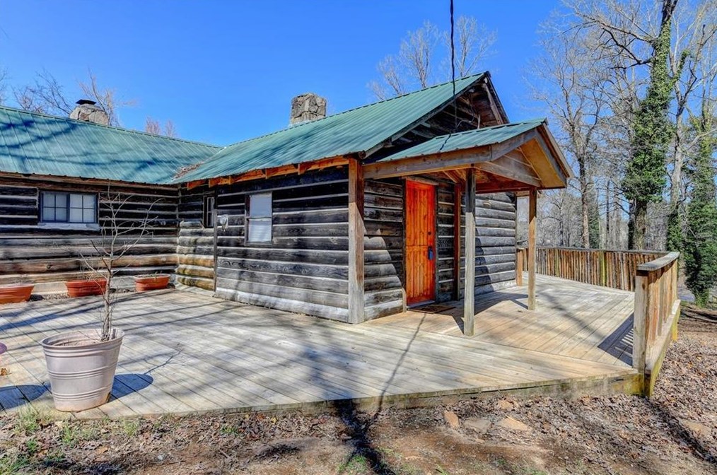 3948 Lehigh Blvd, Decatur GA  30034-5814 exterior