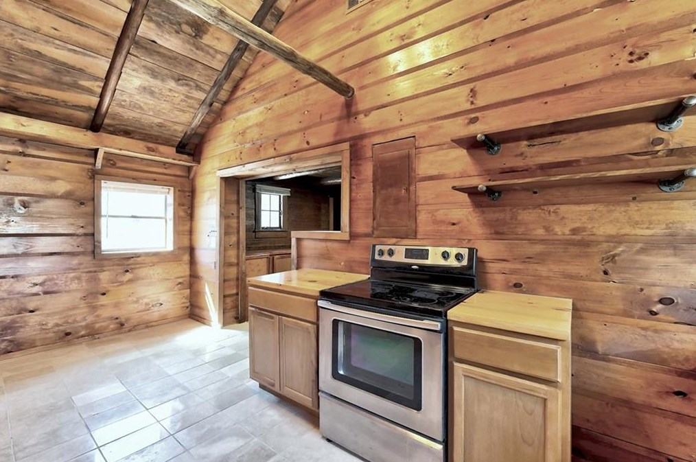 3948 Lehigh Blvd, Decatur GA  30034-5814 exterior