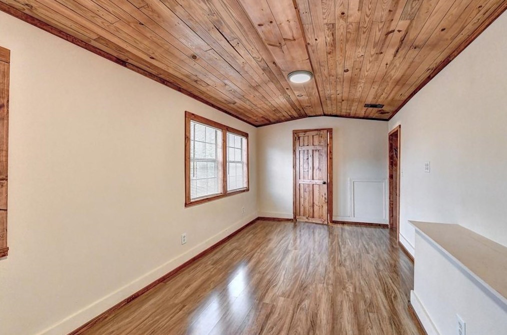 3948 Lehigh Blvd, Decatur GA  30034-5814 exterior