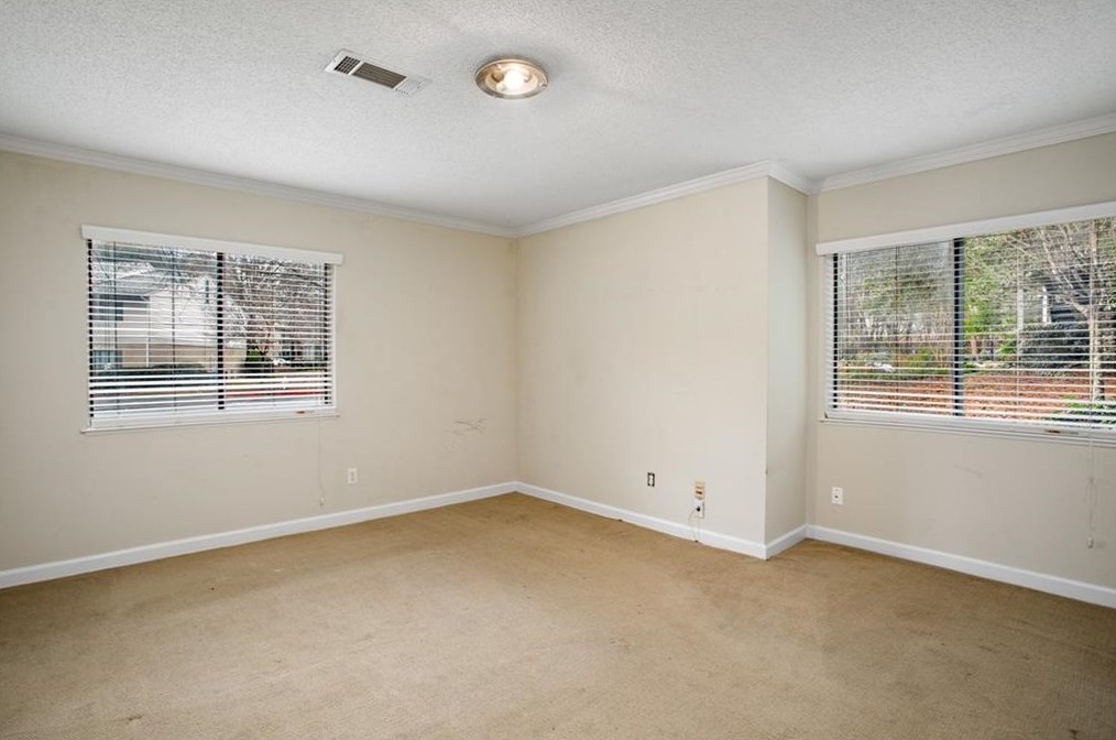 1101 Wingate Way, Atlanta GA  30350-4965 exterior