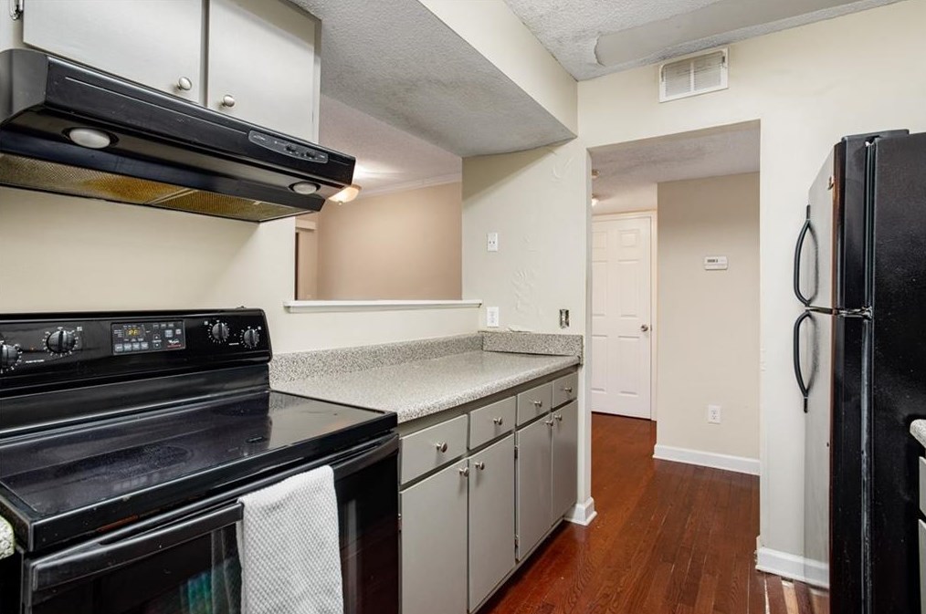 1101 Wingate Way, Atlanta GA  30350-4965 exterior